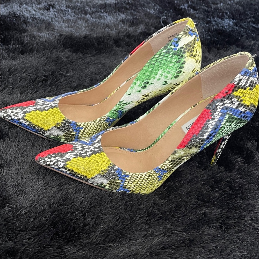 Steve Madden Multicolor Snake Print Heels